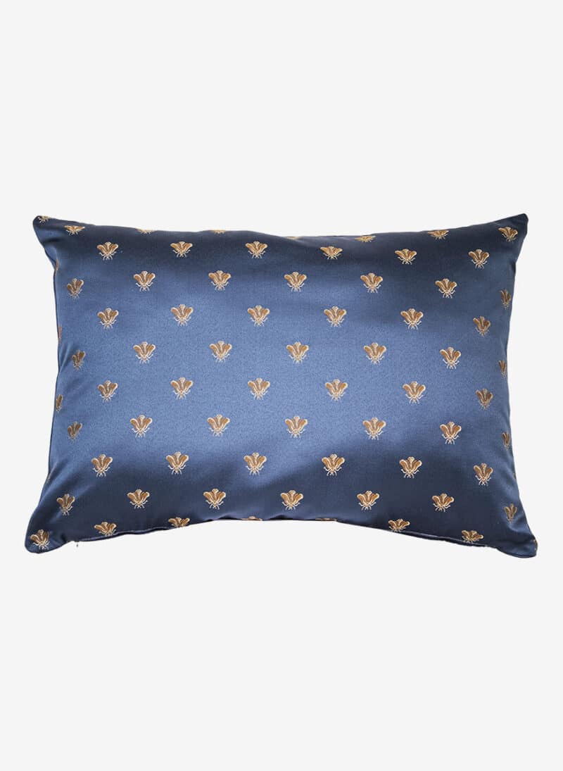 anteprima venetian premium dog bed roma bluebee damask cushion Italy