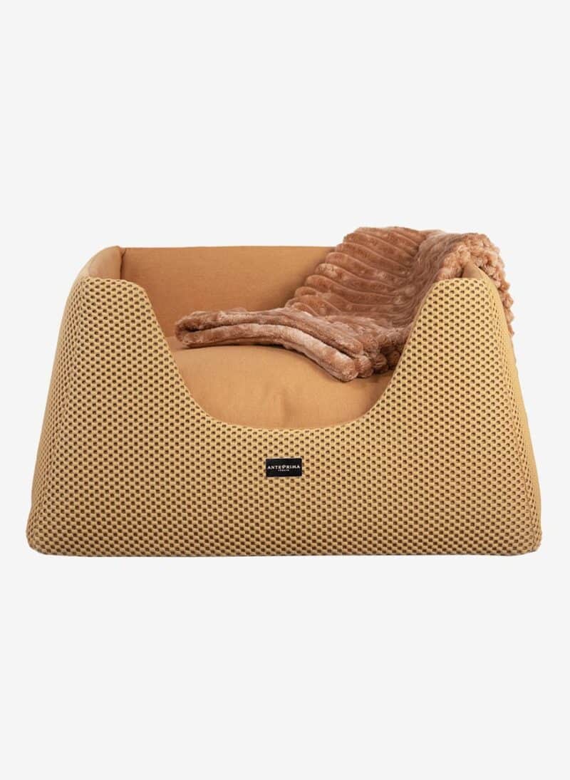 Como Mustard Sport Dogbed anteprima venetian premium dogbed