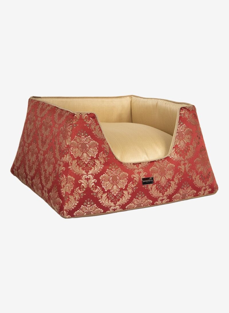 Venezia Red Damask Dogbed anteprima venetian dogbed