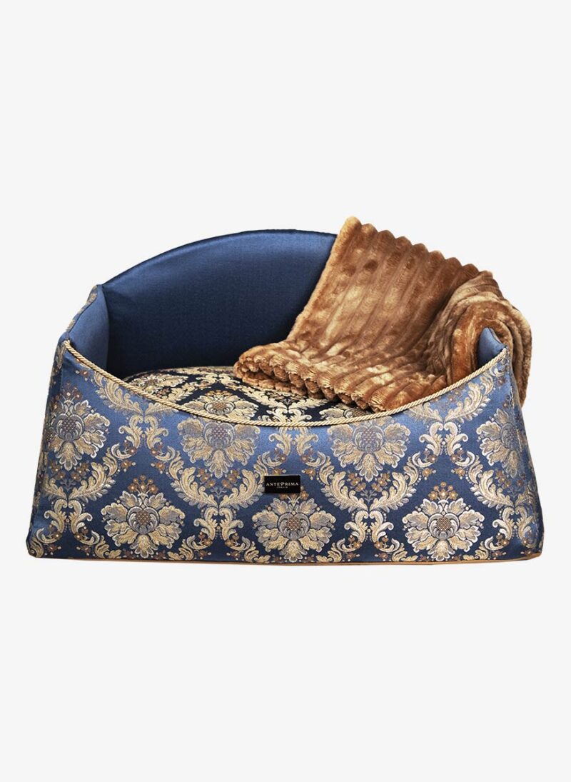 Siena Blue Damask Dogbed anteprima venetian dogbed