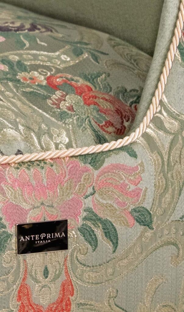 Venezia Olive Damask Dogbed anteprima venetian dogbed