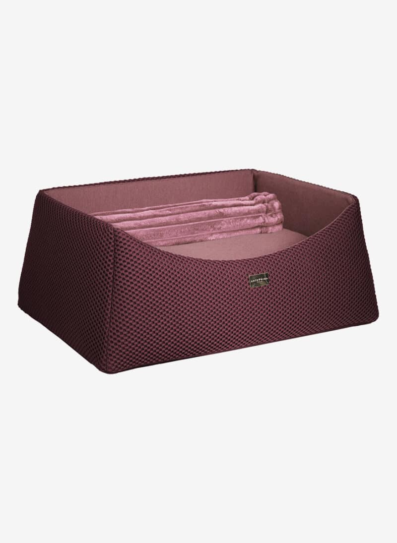 Milano Bordeaux Sport Dogbed anteprima venetian premium recycled sustainable