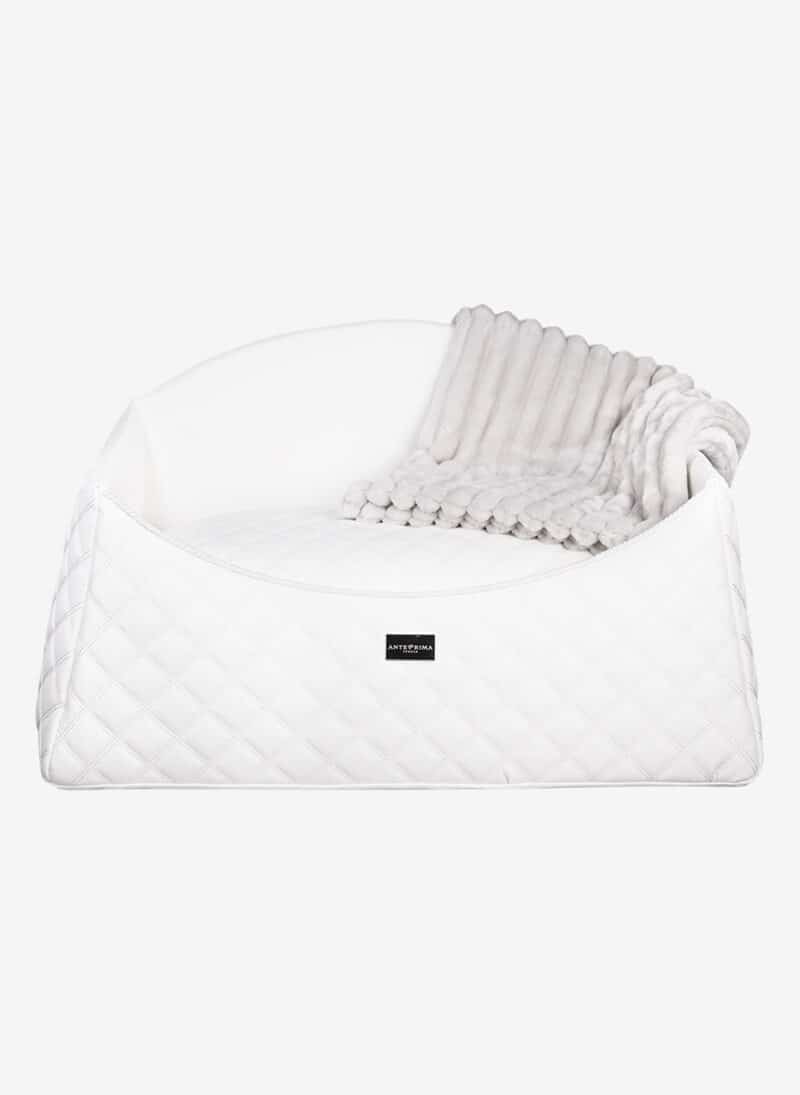 Amalfi White Quilted Dogbed anteprima venetian premium dog bed