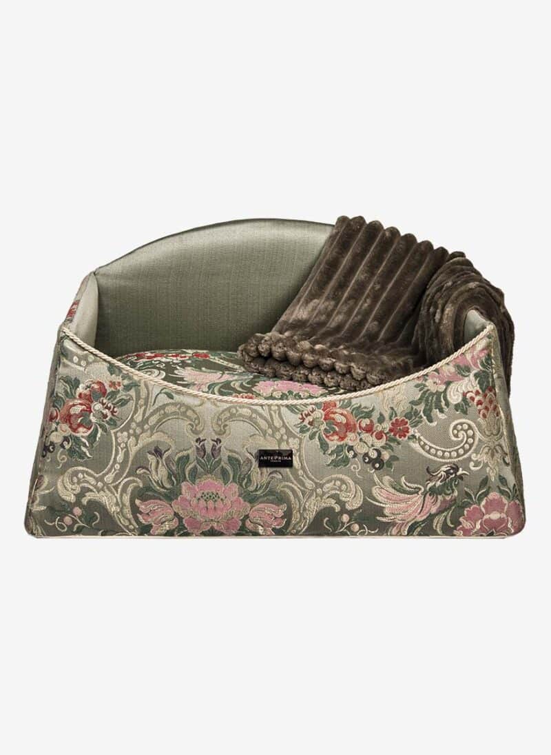 Siena Olive Damask Dogbed anteprima venetian dogbed