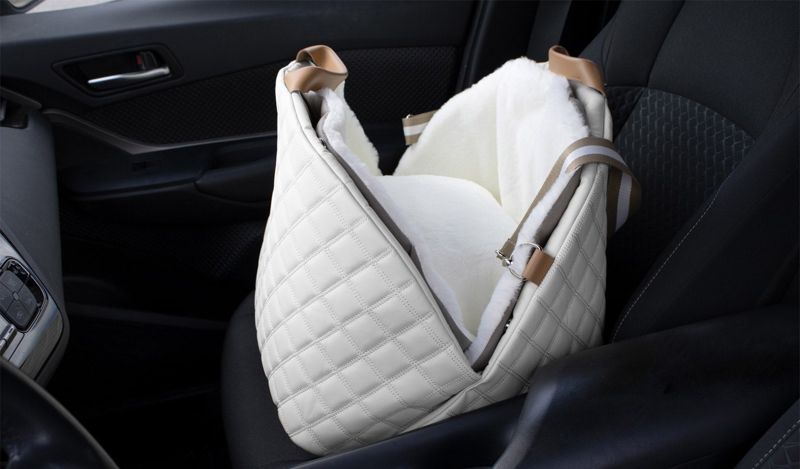 Bologna White Dog Carrier anteprima premium purse bag luxury